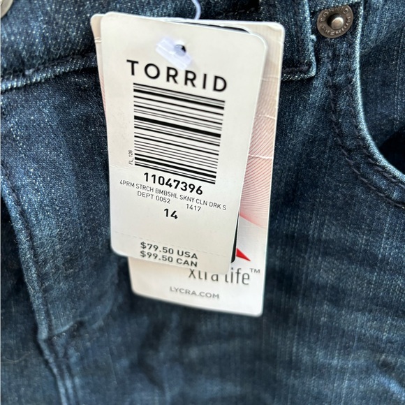 🎉NWT🎉 Torrid Premium Stretch Bombshell Skinny Sz 14s Jeans - Picture 3 of 9